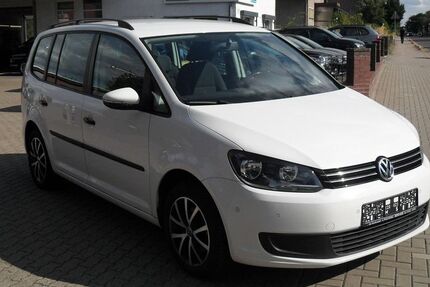 VW Touran 166.000 km 5.990 &euro; Wolfsburg 38446