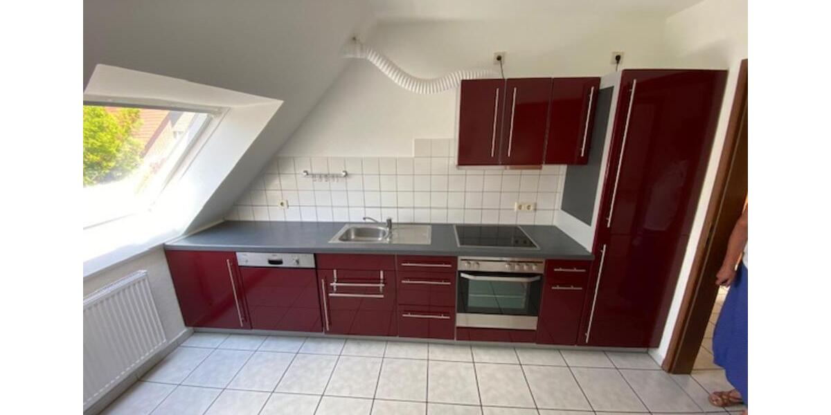 Dachgeschoßwohnung Gifhorn - 4 Zimmer, 83 m&sup2;, 800&euro; | Angebot:25085263