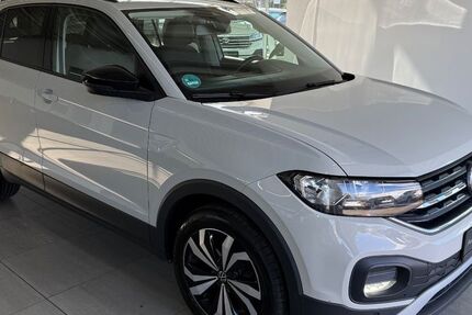 VW T-Cross 100.000 km 16.390 &euro; Braunschweig 38116