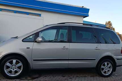VW Sharan 252.220 km 4.500 &euro; Braunschweig 38104