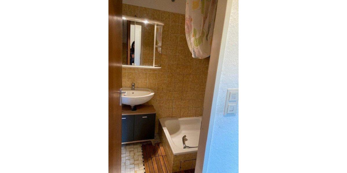 Dachgeschoßwohnung Braunschweig Lehndorf-Watenbüttel - 1 Zimmer, 32 m&sup2;, 530&euro; | Angebot:26249583