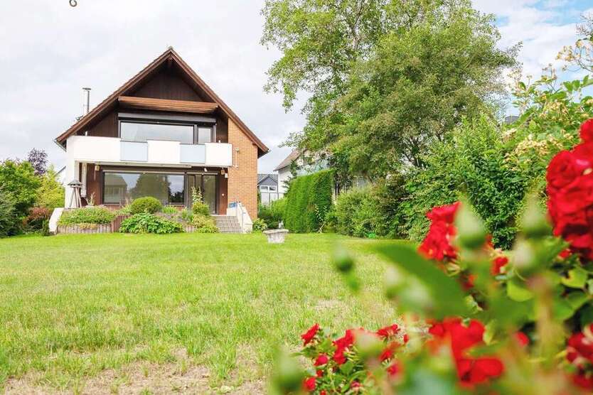 Haus zum Kaufen in Braunschweig 350.000 € 233 m²
