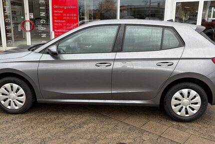 Skoda Fabia 23.787 km 13.980 &euro; Braunschweig 38114