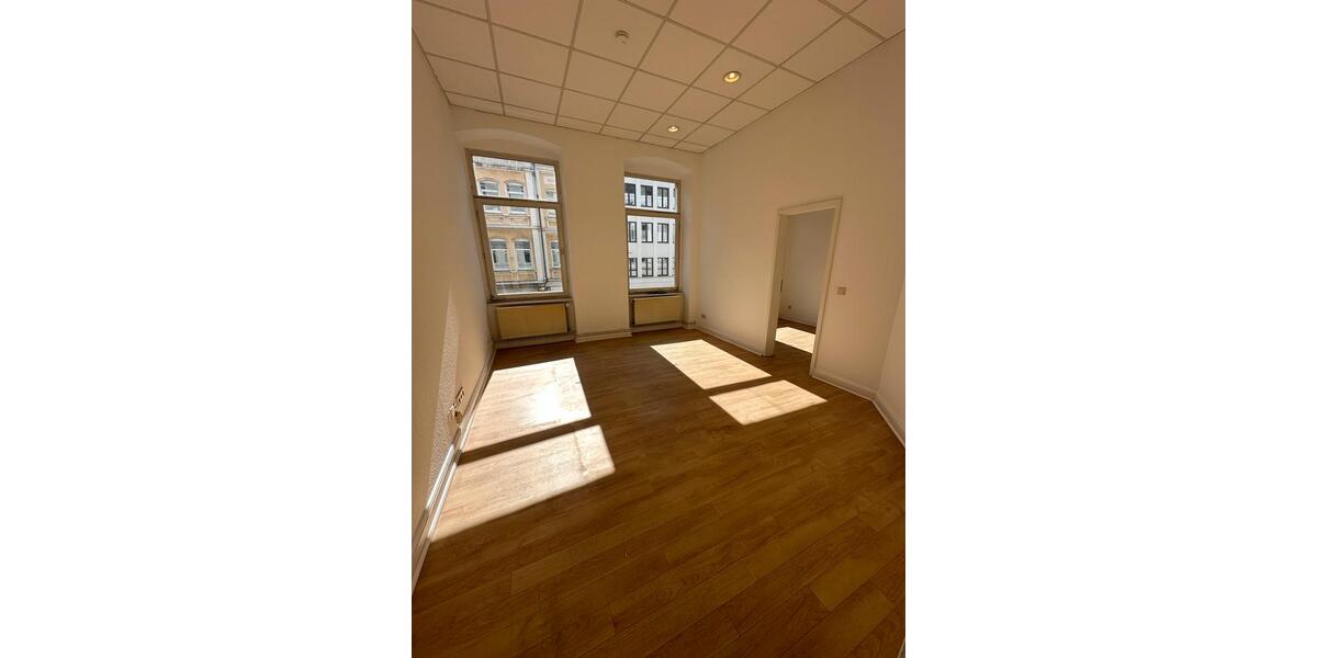 Etagenwohnung Braunschweig - 5 Zimmer, 129 m&sup2;, 1.250&euro; | Angebot:26321682
