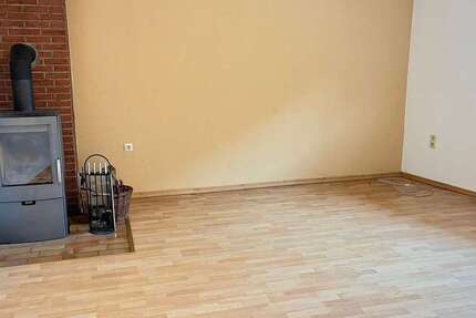 Haus Cremlingen - 8 Zimmer, 188 m&sup2;, 146.000&euro; | Angebot:27144462
