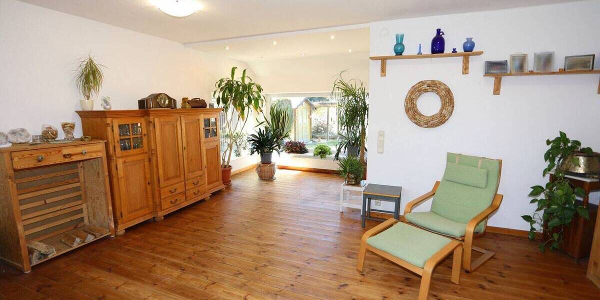 Einfamilienhaus Neudorf Platendorf Neudorf-Platendorf - 5 Zimmer, 188 m&sup2;, 379.000&euro; | Angebot:26273033