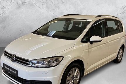VW Touran 143.110 km 18.790 &euro; Braunschweig 38122