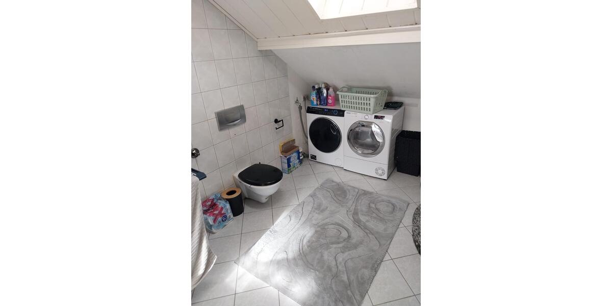 Etagenwohnung Braunschweig Östliches Ringgebiet - 4 Zimmer, 150 m&sup2;, 1.100&euro; | Angebot:26533699