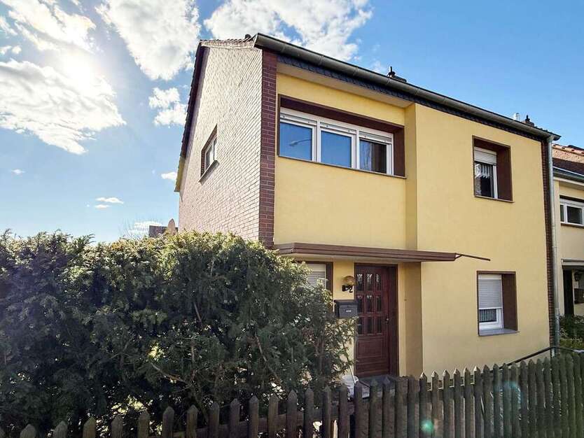 Haus zum Kaufen in Helmstedt 179.000 € 98.7 m²
