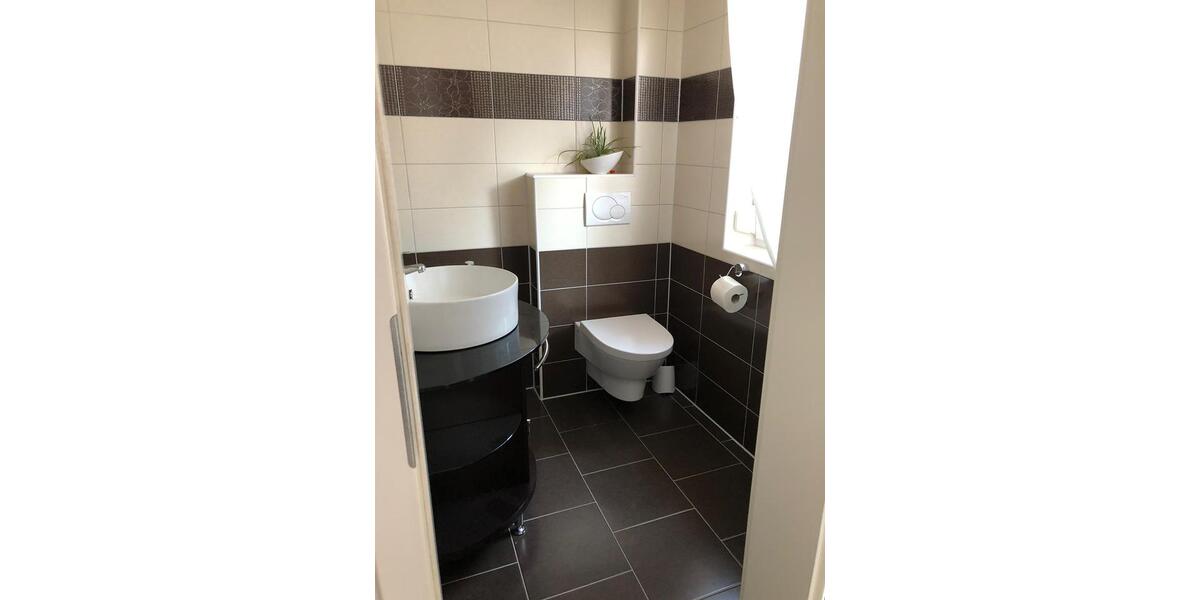 Einfamilienhaus Wolfsburg Detmerode - 7 Zimmer, 200 m&sup2;, 1.990&euro; | Angebot:25372275