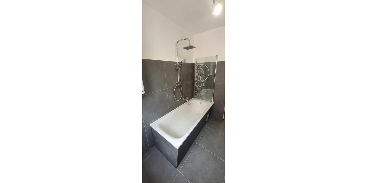 Etagenwohnung Helmstedt - 5 Zimmer, 112 m&sup2;, 896&euro; | Angebot:26134850