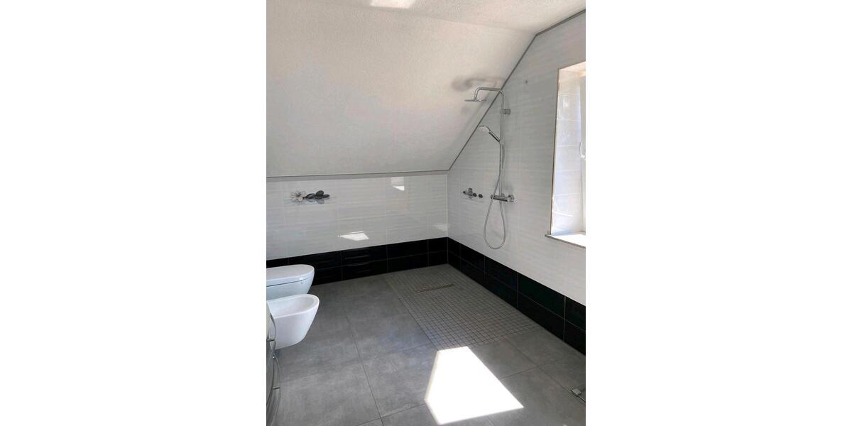 Dachgeschoßwohnung Meinersen - 3 Zimmer, 130 m&sup2;, 249.000&euro; | Angebot:26757549