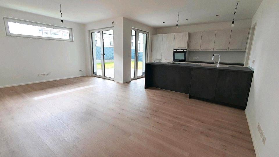 Erdgeschoßwohnung Weyhausen - 3 Zimmer, 96 m&sup2;, 1.285&euro; | Angebot:26588542