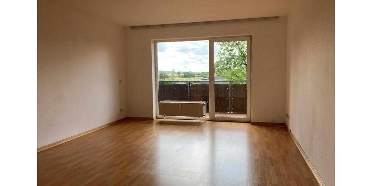 Etagenwohnung Oebisfelde-Weferlingen Weferlingen - 3 Zimmer, 78 m&sup2;, 670&euro; | Angebot:26356160