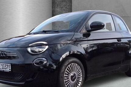Fiat 500e 2.200 km 26.750 € Braunschweig 38126