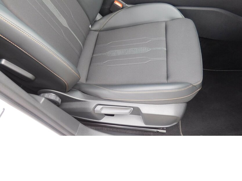 Cupra Formentor 1.5 TSI BMT Klima LED Alu Navi 27.400 km 23.990 € Vordorf 38533