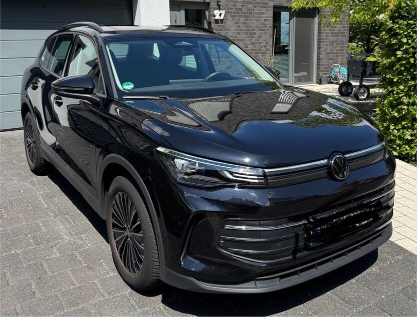 VW Tiguan 10.500 km 33.900 € Wolfsburg 38440