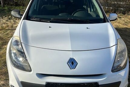 Renault Clio 156.551 km 2.000 &euro; Braunschweig 38122