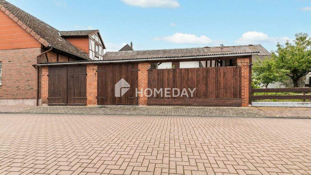 Einfamilienhaus Rühen - 7 Zimmer, 190 m&sup2;, 149.000&euro; | Angebot:25773238