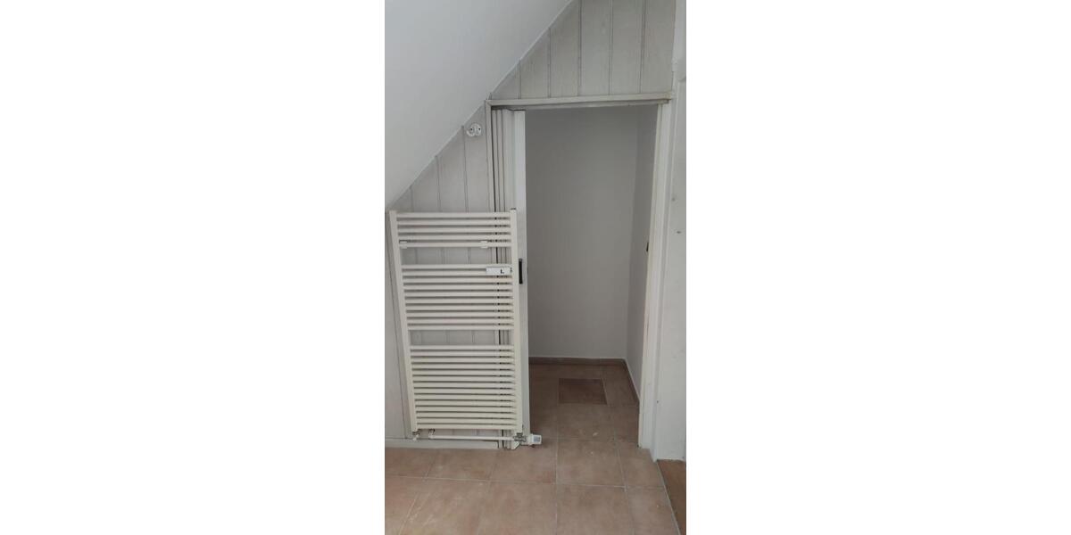 Dachgeschoßwohnung Bahrdorf - 2 Zimmer, 50 m&sup2;, 365&euro; | Angebot:26702123
