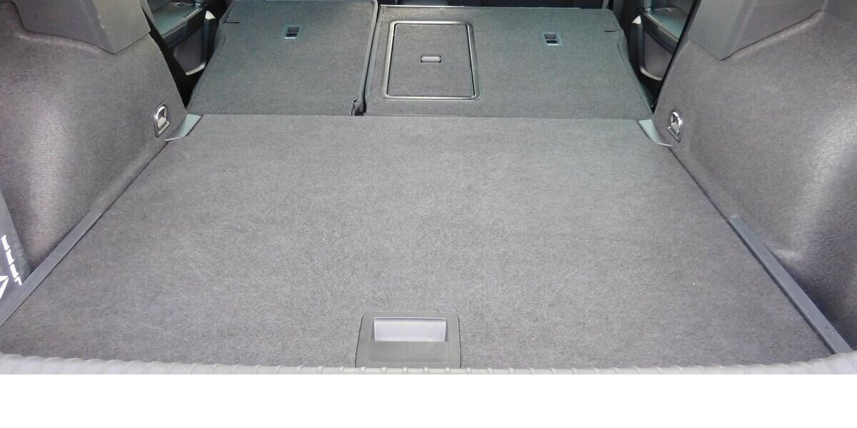 Cupra Formentor 1.5 TSI BMT Klima LED Navi AHK 27.200 km 23.990 € Vordorf 38533