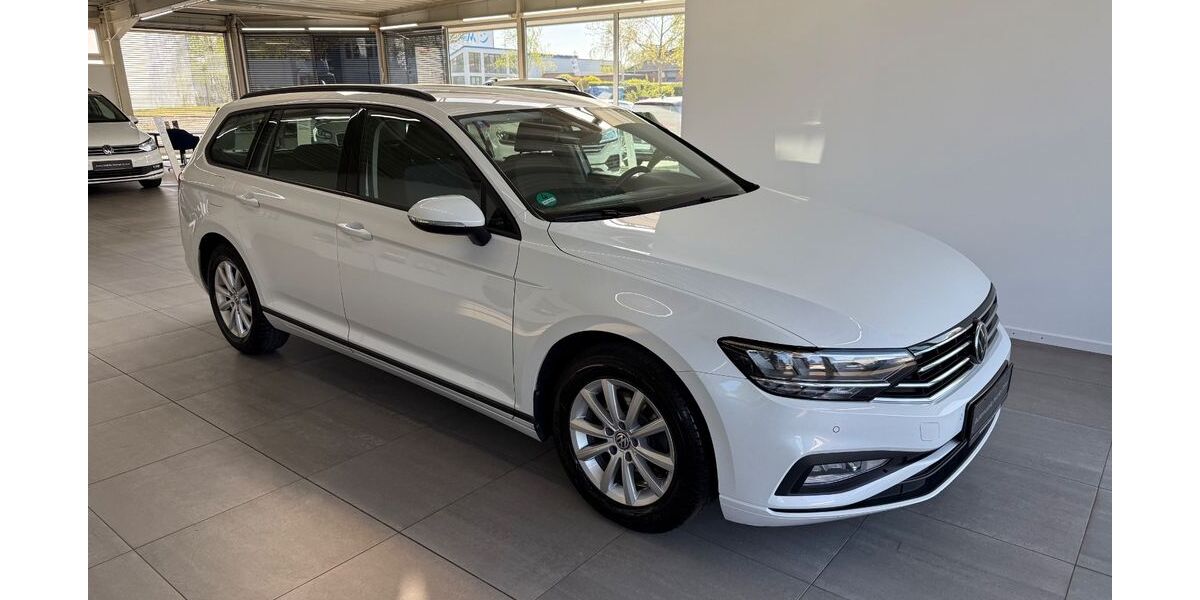 VW Passat 112.500 km 16.990 &euro; Braunschweig 38116
