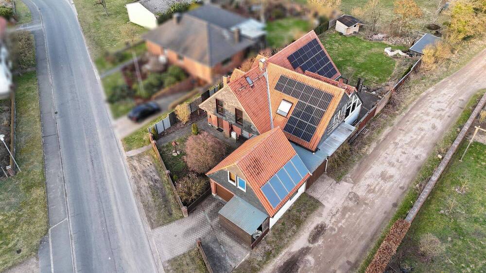 Einfamilienhaus Ehra-Lessien Lessien - 7 Zimmer, 263 m&sup2;, 368.000&euro; | Angebot:26142882