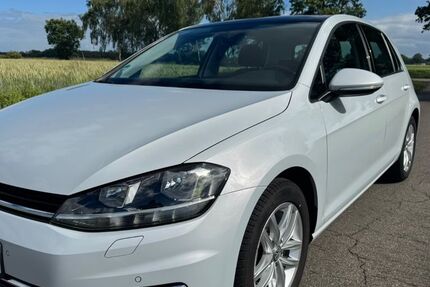 VW Golf 51.200 km 13.900 &euro; Rühen 38471