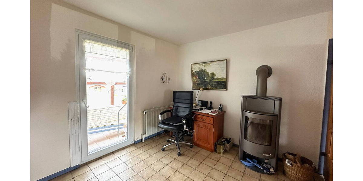Einfamilienhaus Königslutter (Lauingen) Lauingen - 7 Zimmer, 201 m&sup2;, 250.000&euro; | Angebot:25957460