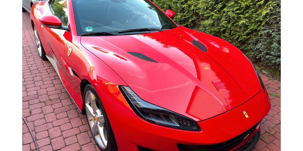 Ferrari Portofino 7.600 km 215.000 &euro; Braunschweig 38112