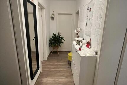 3 Zimmer Wohnung mit Balkon in Braunschweig-Stöckheim-Leiferde 3 zimmer