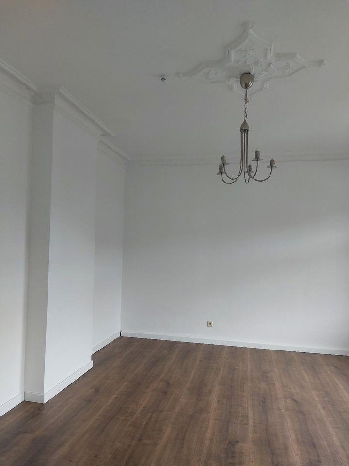 Ruhige 4-Zimmer-Altbau-Whg östl. Ringgebiet