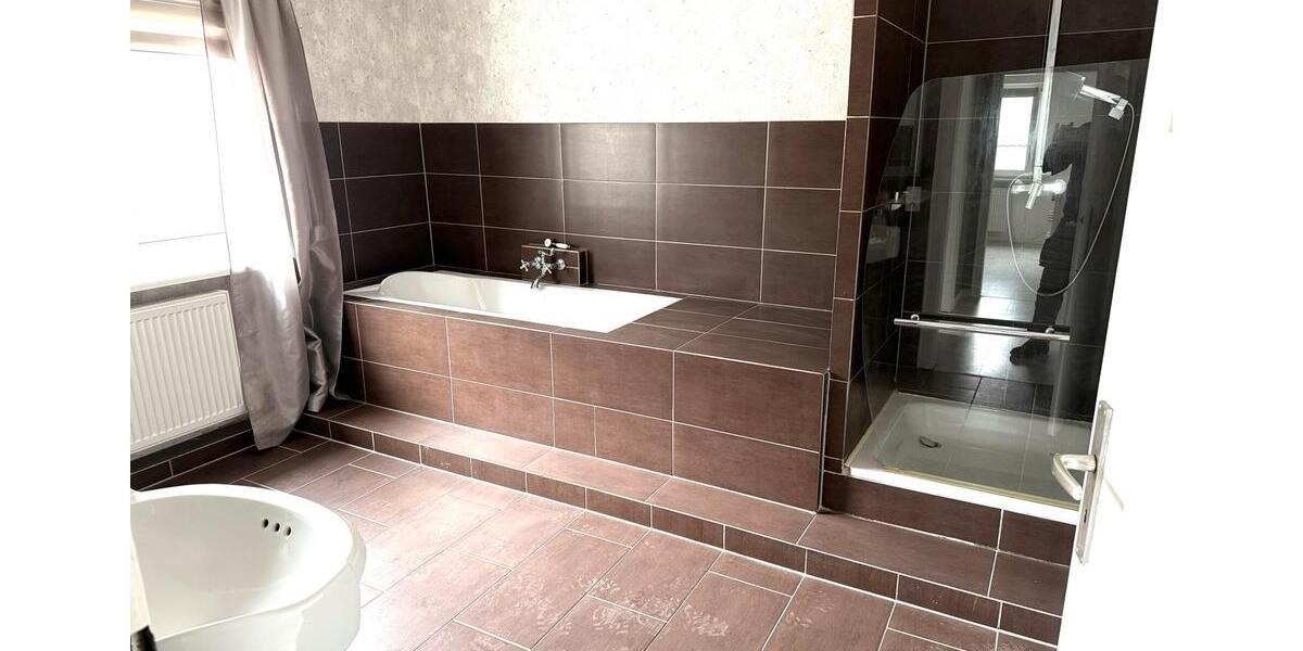 Großes Haus 200qm Helmstedt Zentrum 6 Zimmer Balkon Terrasse 6 zimmer