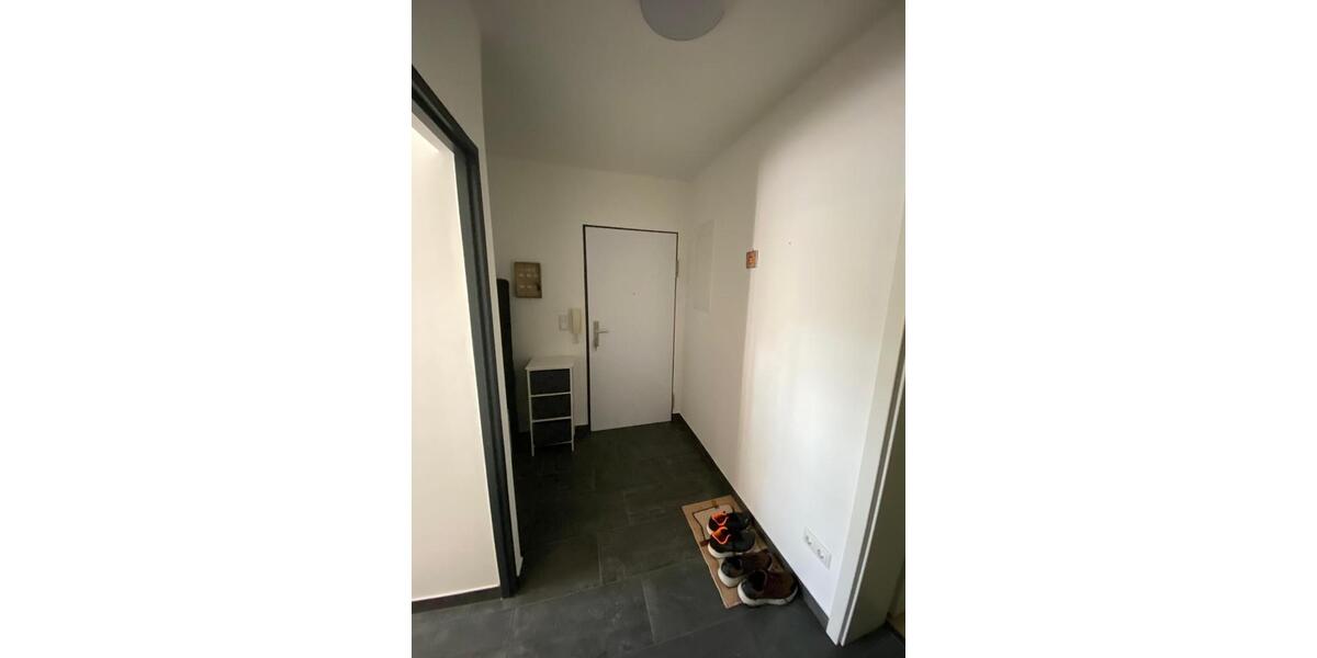 Schöne 2-Zimmer-Hochparterre-Wohnung mit EBK im Grünen 2 zimmer