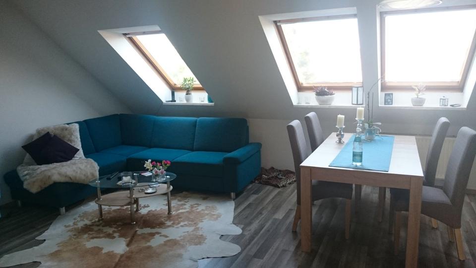Dachgeschoßwohnung Oebisfelde-Weferlingen Weferlingen - 2.5 Zimmer, 61 m&sup2;, 105.000&euro; | Angebot:27299583
