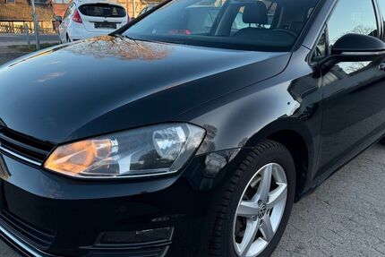 VW Golf 140.000 km 12.500 &euro; Lehre 38165