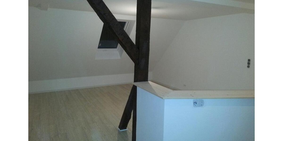 Dachgeschoßwohnung Lehre - 2 Zimmer, 80 m&sup2;, 600&euro; | Angebot:25171229