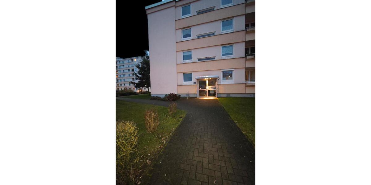 3 Zimmer Erdgeschoß Wohnung 3 zimmer