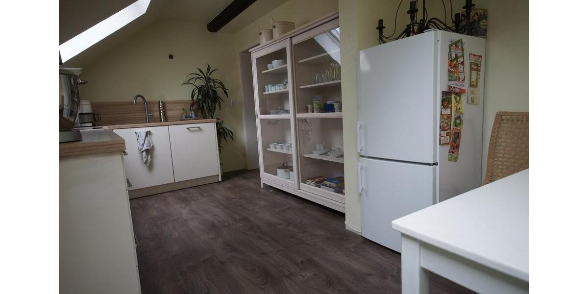Dachgeschoßwohnung Braunschweig Westliches Ringgebiet - 3 Zimmer, 75 m&sup2;, 130.000&euro; | Angebot:26289318