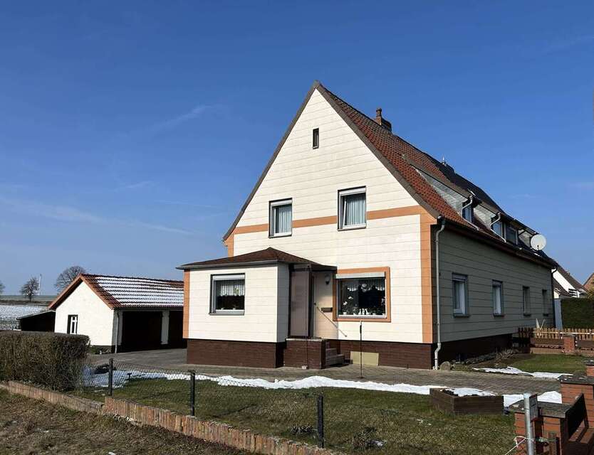 Haus zum Kaufen in Büddenstedt 99.000 € 100 m²