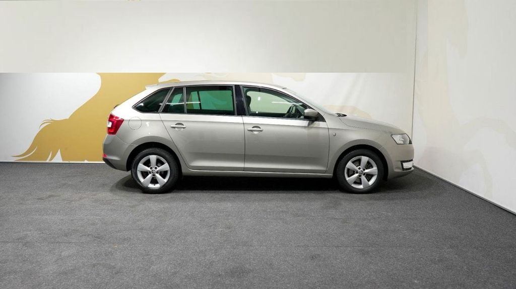 Skoda Rapid 102.000 km 8.300 &euro; Braunschweig 38118