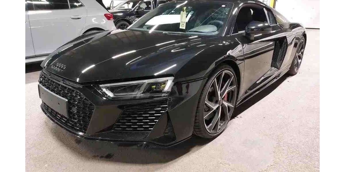 Audi R8 10.000 km 143.970 &euro; Helmstedt 38350