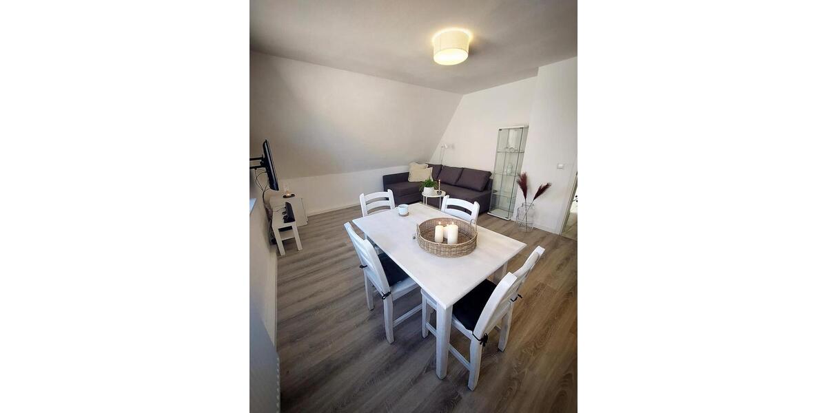 Etagenwohnung Rühen - 4 Zimmer, 75 m&sup2;, 1.050&euro; | Angebot:25519810