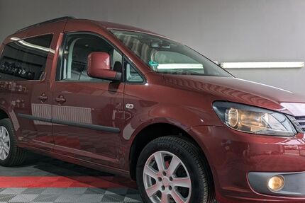 VW Caddy 156.286 km 9.999 € Braunschweig 38112