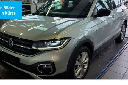 VW T-Cross 20.394 km 19.780 € Wolfsburg 38440