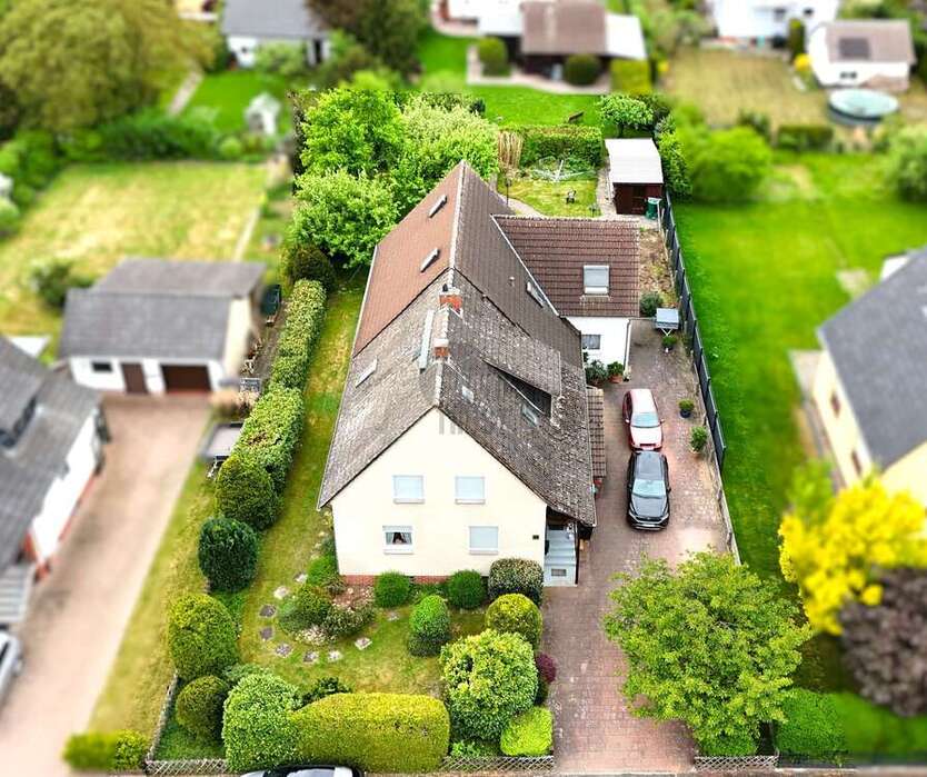Haus zum Kaufen in Braunschweig Hondelage 499.000 € 273 m²