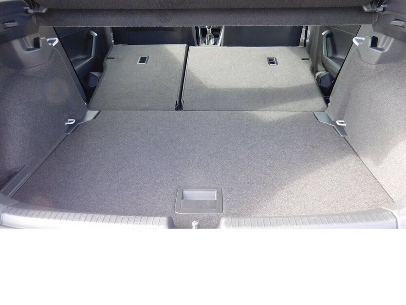 VW Polo 1.0 Life TSI BMT 4Trg Klima Navi LED 21.300 km 14.990 € Vordorf 38533