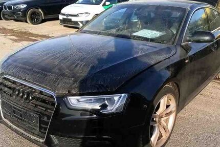 Audi A5 207.000 km 12.890 &euro; Braunschweig Wenden 38110