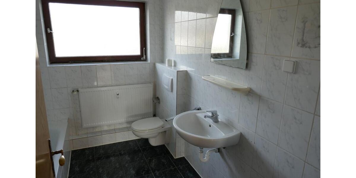 Erdgeschoßwohnung Meine - 5 Zimmer, 150 m&sup2;, 1.050&euro; | Angebot:25151386