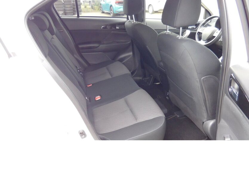 Eclipse Cross PLUG-IN Benzin/Elektro HYBRID Navi